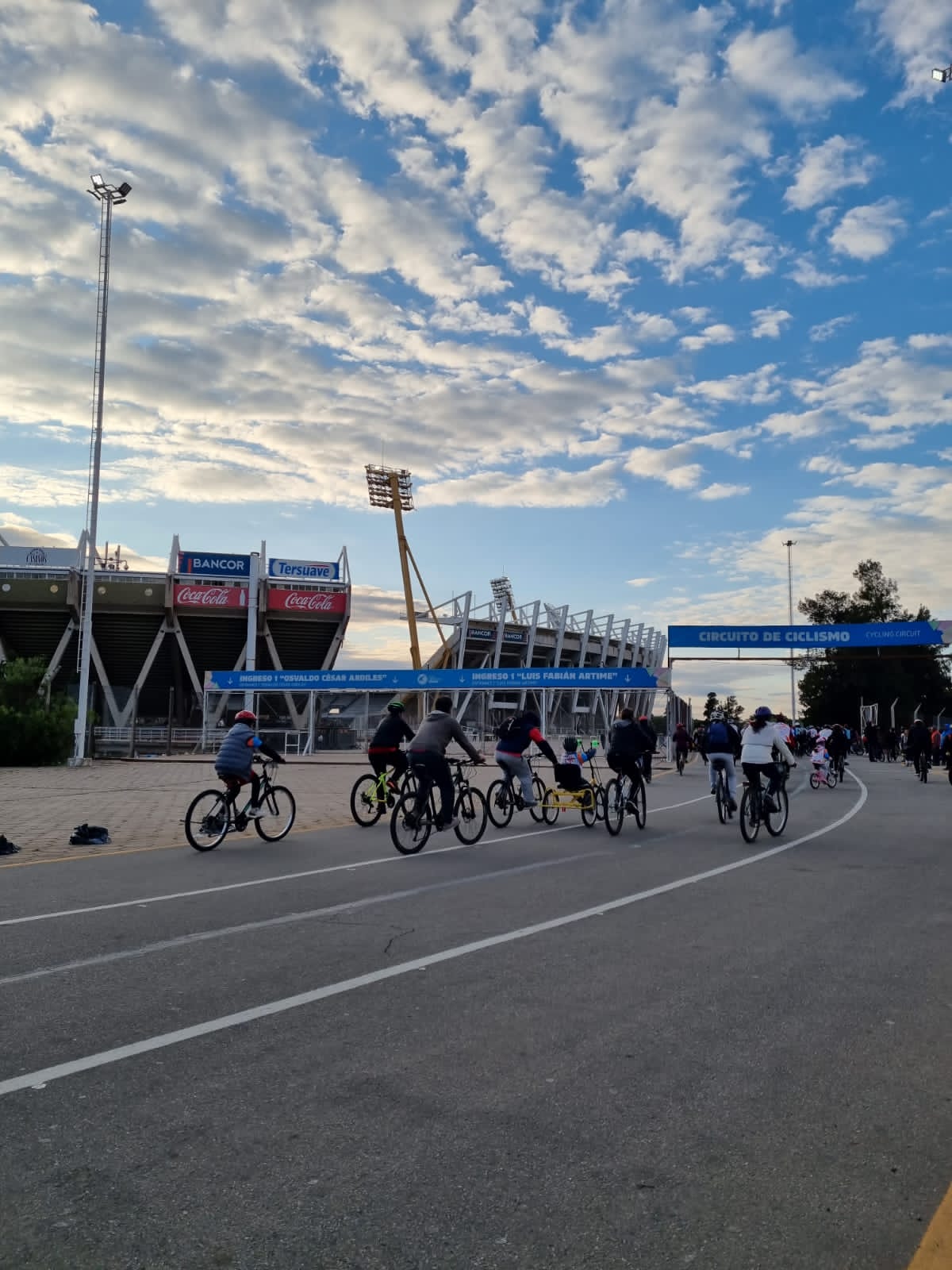 Vuelta Ciclística 2022: Encontrate en las postales | Canal Showsport