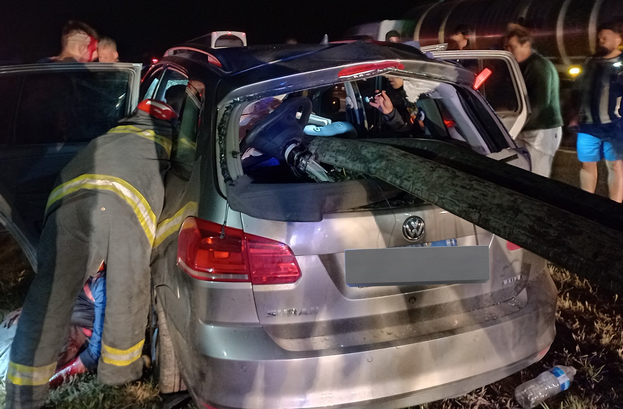 Un auto con hinchas de Talleres que venían de Rosario chocó contra un guardarraíl: un muerto y cuatro heridos | Canal Showsport