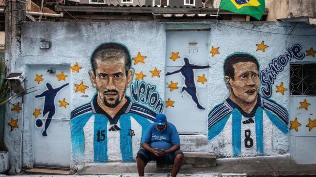 En Brasil también: la favela que se tiño de celeste y blanco en apoyo a la Selección Argentina | Canal Showsport