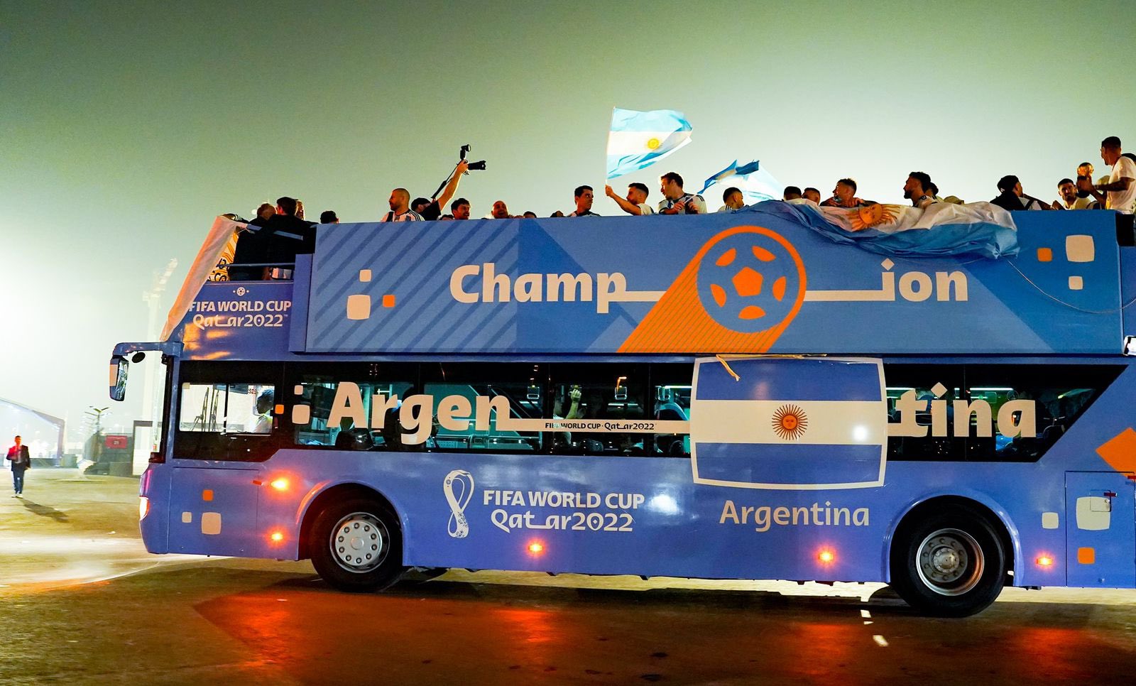 Argentina vuelve al país con la copa del mundo: ¿cuándo llega la Selección? | Canal Showsport