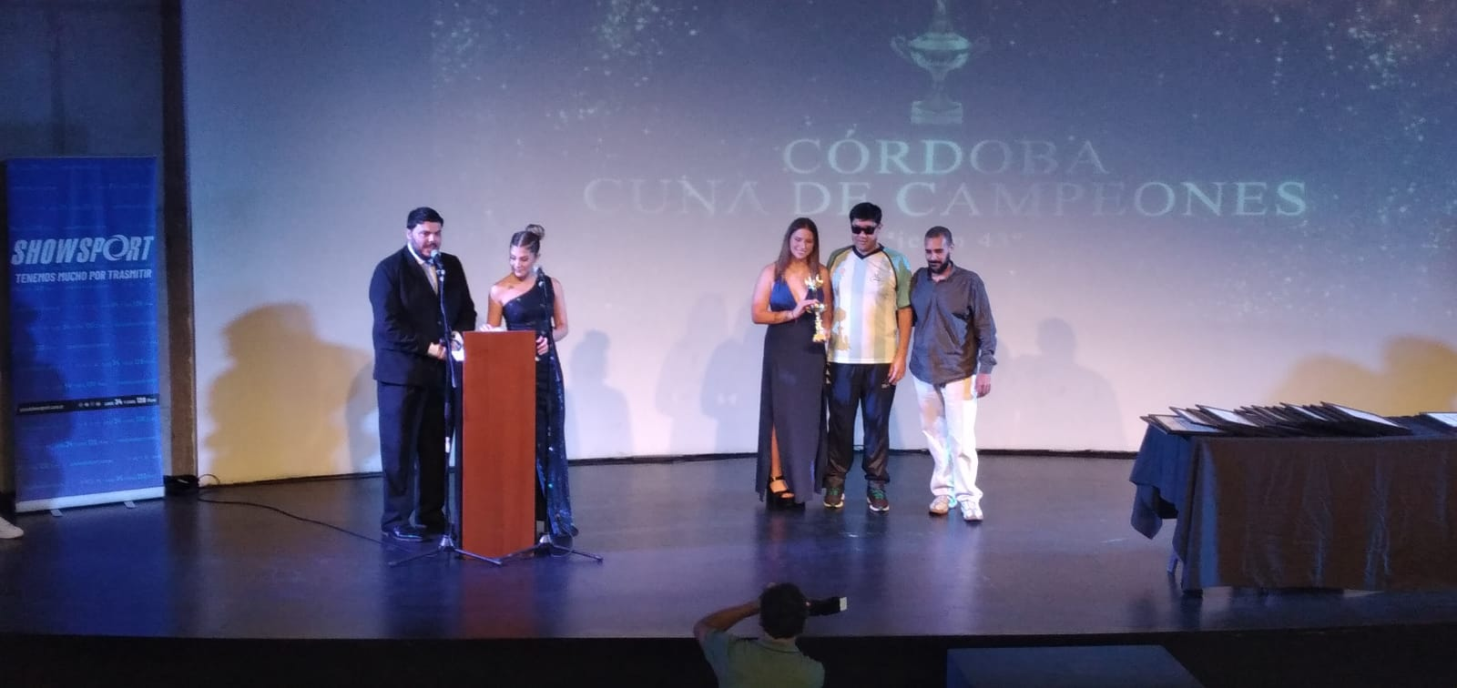 Se entregaron los Premios Córdoba Cuna de Campeones: Julián Álvarez se llevó el de oro | Canal Showsport