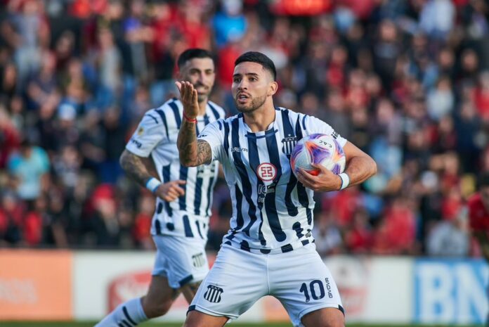 Dos jugadores de Talleres son buscados desde México | Canal Showsport