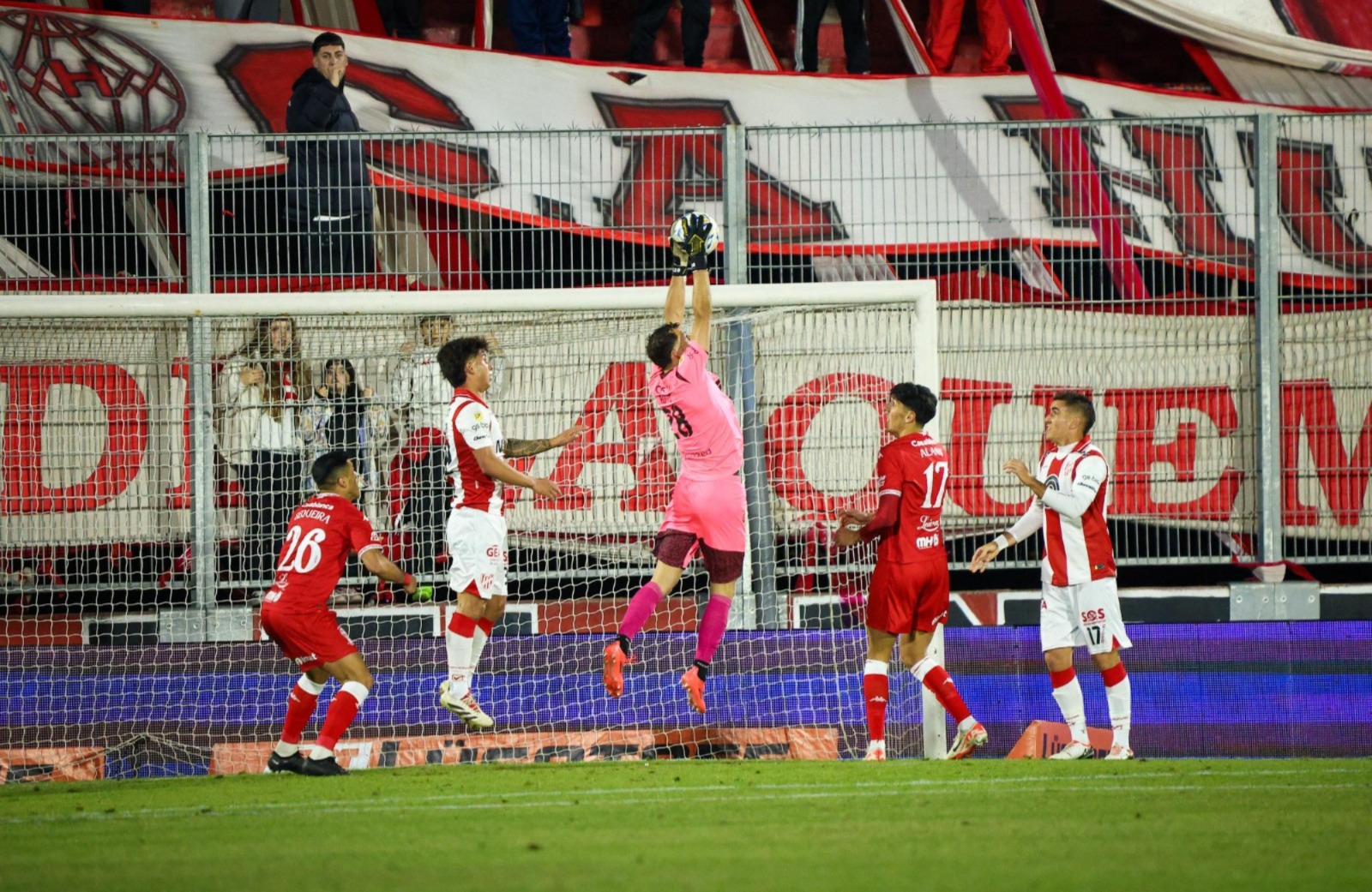 Instituto perdió en los penales ante Huracán y quedó eliminado de la Copa Argentina | Canal Showsport